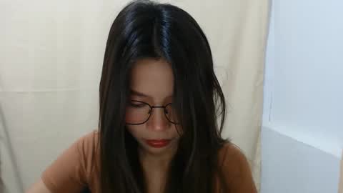 Snapshot of xxxforyouonlyxxx chatting on 11-06-25, 03:02 inday pinay online show from 11-06-25, 03:02