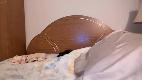 Snapshot of xxxfredmtlxxx chatting on 12-02-25, 11:15 xxfredmtl18xx online show from 12-02-25, 11:15