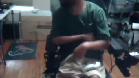 xxxonwheelz online show from 06-16-26, 07:16