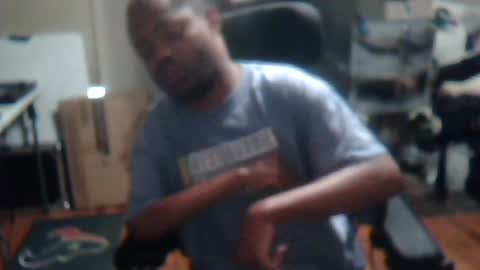 xxxonwheelz online show from 07-18-26, 06:56
