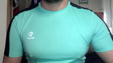 Snapshot of xxxotter chatting on 12-19-24, 01:29 xxxotter online show from 12-19-24, 01:29