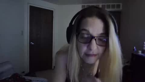 Snapshot of xxxpixiefeet85 chatting on 02-12-26, 05:13 Xxxpixiefeet85 online show from 02-12-26, 05:13