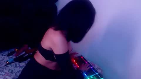 xxxreinasexyassxxx online show from 10-04-25, 07:34