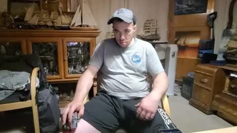 Snapshot of xxxscubastevexx chatting on 04-20-26, 06:05 ScubaSteve online show from 04-20-26, 06:05