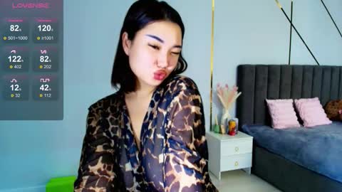 Snapshot of xxxsexaxion chatting on 10-27-25, 04:00 XXXsexaxion online show from 10-27-25, 04:00