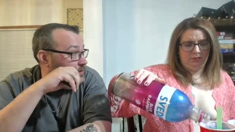 xxxshadowloversxxx online show from 06-11-26, 01:05