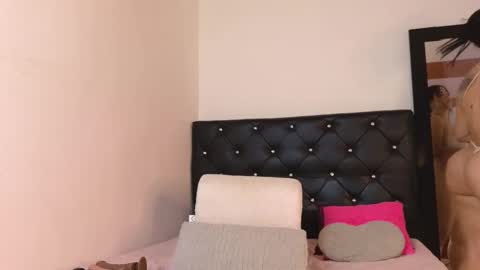 xxxtatianabustyxxx online show from 09-09-25, 04:06