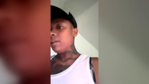 Snapshot of xxxtrendy chatting on 07-23-26, 07:12 xxxtrendy online show from 07-23-26, 07:12