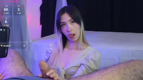 July and Fer online show from 07-06-26, 11:29