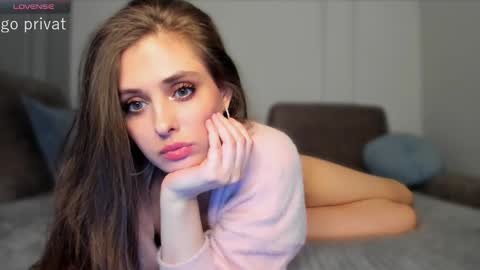 Snapshot of xxxx13xxxx chatting on 02-11-26, 05:18 xxxx13xxxx online show from 02-11-26, 05:18