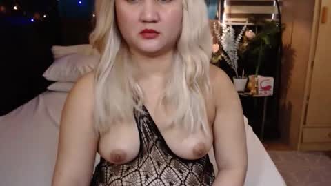 Snapshot of xyourtastyprincess chatting on 10-27-25, 12:58 Angela online show from 10-27-25, 12:58