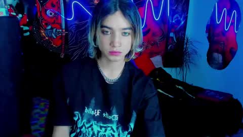 Snapshot of xzerox_ chatting on 10-04-25, 08:12 xzerox_ online show from 10-04-25, 08:12