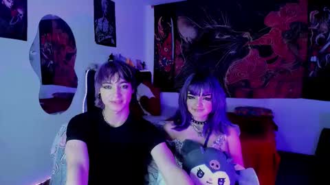 Snapshot of xzerox_ chatting on 02-19-26, 05:36 xzerox_ online show from 02-19-26, 05:36