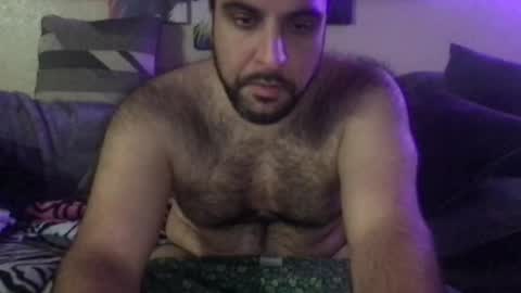 Horny dude D online show from 10-22-25, 01:39