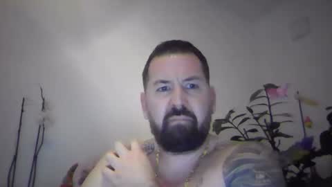 Snapshot of yakijoe chatting on 05-06-26, 10:37 yakijoe online show from 05-06-26, 10:37