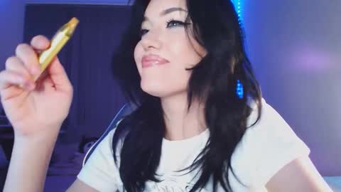 Yami online show from 10-03-25, 09:45