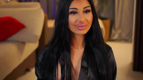 Snapshot of yanaramirez chatting on 04-08-26, 09:20 Yana online show from 04-08-26, 09:20