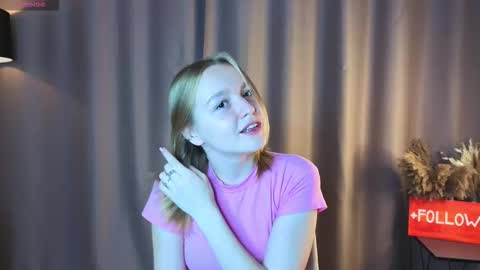 Kate online show from 09-18-25, 01:13