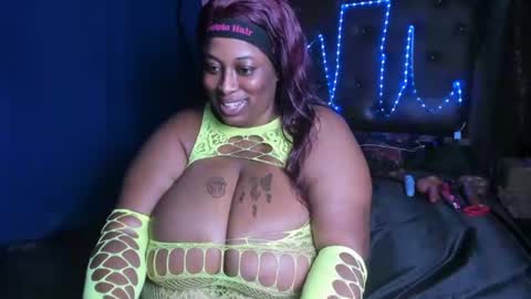 yani 69 online show from 06-12-26, 04:00