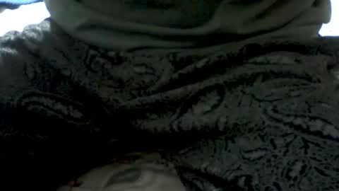 Snapshot of yankee85 chatting on 02-03-25, 05:51 Yankee online show from 02-03-25, 05:51