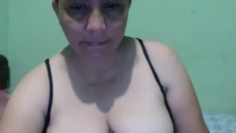 yann40247 online show from 07-21-26, 12:57