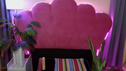 Snapshot of yanna_cassanova chatting on 03-02-26, 03:08 yanna_cassanova online show from 03-02-26, 03:08