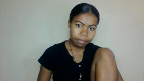 yannick_01 online show from 06-08-26, 12:05
