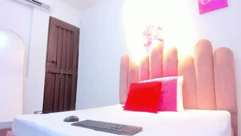 yara10_ online show from 05-19-26, 12:33