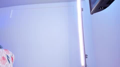 Yara Bliss  online show from 03-08-26, 02:04