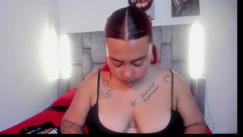 Yara  online show from 12-04-25, 11:30