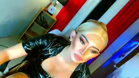 miss yasii online show from 11-28-25, 06:10