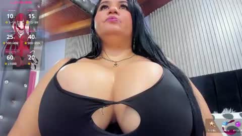 Yasmin online show from 06-15-26, 04:25