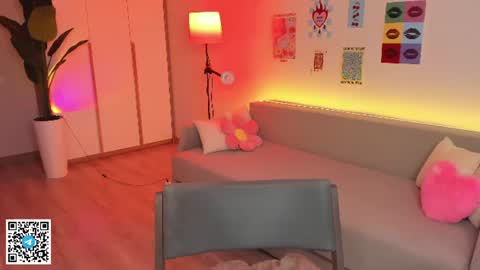 Yasmin online show from 06-29-26, 06:19