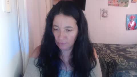 Snapshot of yasmin_love85 chatting on 01-28-25, 06:07 yasmin_love85 online show from 01-28-25, 06:07