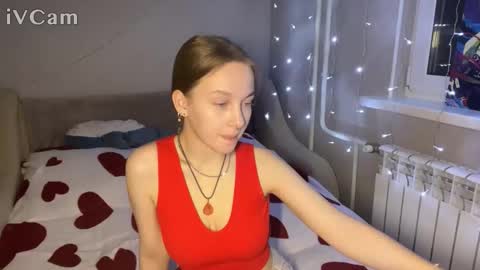 Snapshot of yasminalouf chatting on 01-10-26, 09:16 yasmina online show from 01-10-26, 09:16