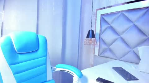 yayi derek  online show from 02-20-25, 11:53