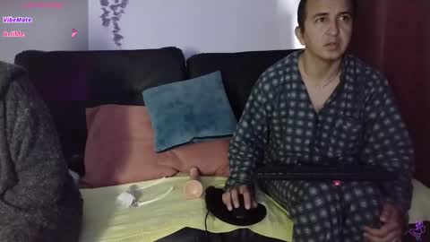 Hazzan y Greisy online show from 12-22-25, 01:30