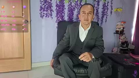 Hazzan y Greisy online show from 07-20-26, 02:08