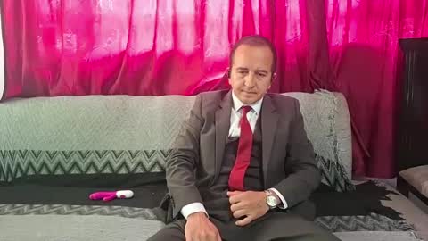 Snapshot of yazfore chatting on 10-02-25, 03:52 Hazzan online show from 10-02-25, 03:52