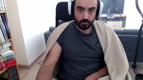 Snapshot of yeeaahoo chatting on 11-18-25, 08:19 yeeaahoo online show from 11-18-25, 08:19