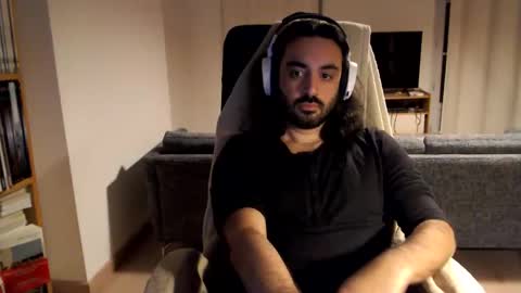 Snapshot of yeeaahoo chatting on 02-14-26, 07:54 yeeaahoo online show from 02-14-26, 07:54