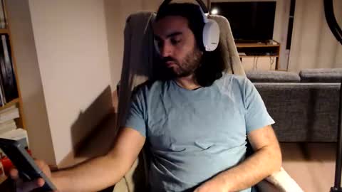 Snapshot of yeeaahoo chatting on 02-15-26, 07:32 yeeaahoo online show from 02-15-26, 07:32