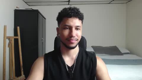 Snapshot of yeff_stone chatting on 01-09-26, 11:39 yeff online show from 01-09-26, 11:39