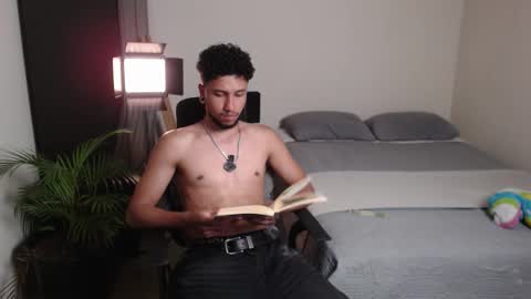 Snapshot of yeff_stone chatting on 02-03-26, 02:53 yeff online show from 02-03-26, 02:53