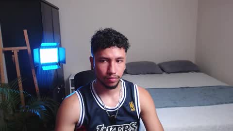 Snapshot of yeff_stone chatting on 02-24-26, 12:08 yeff online show from 02-24-26, 12:08