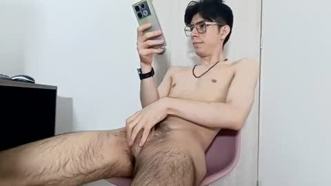 Snapshot of yeffiehung chatting on 06-17-26, 03:24 Yeffiehung online show from 06-17-26, 03:24