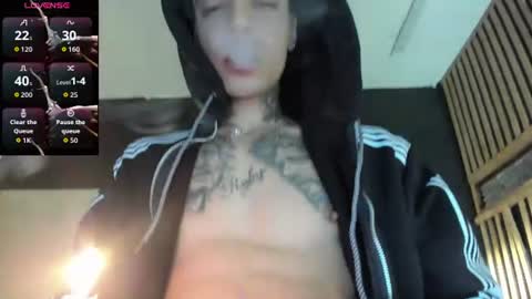 Snapshot of yeidonn chatting on 07-14-26, 03:33 Yeidonn online show from 07-14-26, 03:33