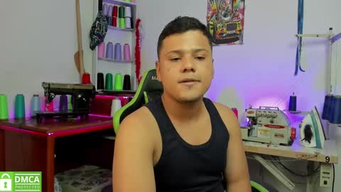 Snapshot of yeiko_44 chatting on 02-05-25, 01:26 Yeiko online show from 02-05-25, 01:26