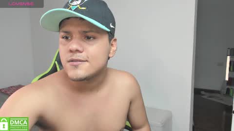 Snapshot of yeiko_44 chatting on 03-01-25, 08:34 Yeiko online show from 03-01-25, 08:34