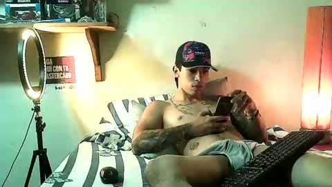 Snapshot of yeisoncastellanos1999 chatting on 07-17-26, 06:24 yeisoncastellanos1999 online show from 07-17-26, 06:24